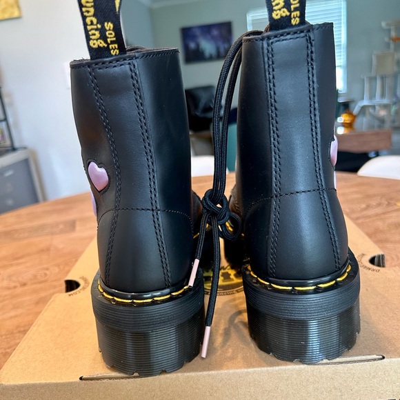 Dr Martens Platform Sinclair Hearts. Size 6. BNIB. - Picture 5 of 12